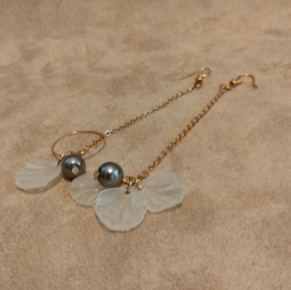 Grey Pearl Drop Earrings